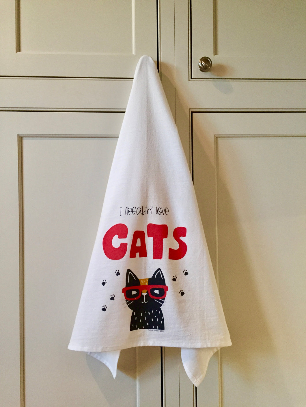 Kitchen Cat Towel - I Freakin' Love Cats